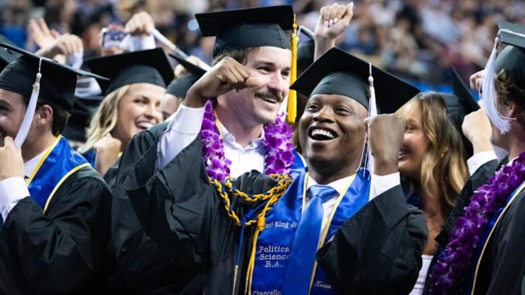 Big News for Local High School Seniors: $1,000 Scholarships Up for Grabs!