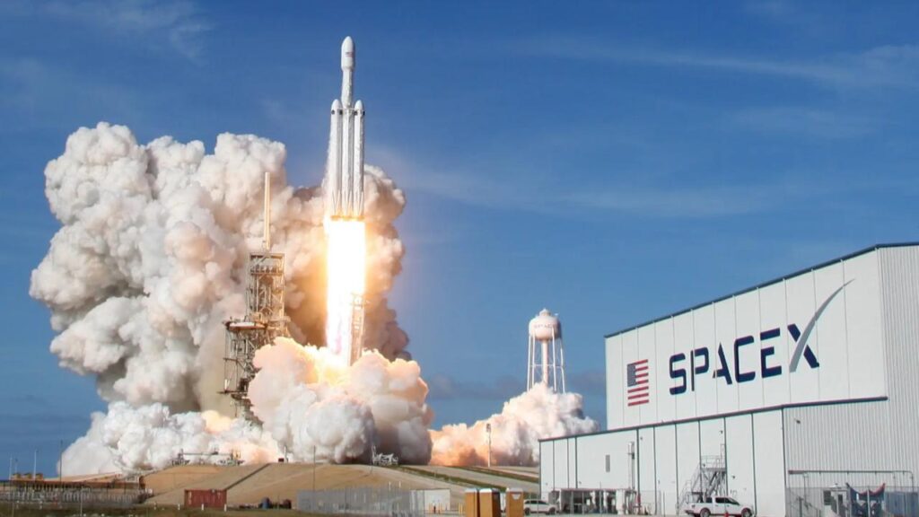 California’s Sky Show: SpaceX Falcon 9 Launch Set to Dazzle Friday Afternoon 1 California’s Sky Show: SpaceX Falcon 9 Launch Set to Dazzle Friday Afternoon