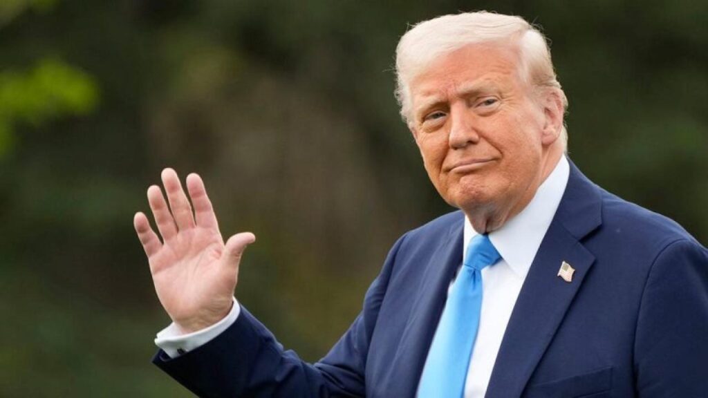 Trump’s Tax Bill Just Made the Rich Richer — Here’s What That Means for You