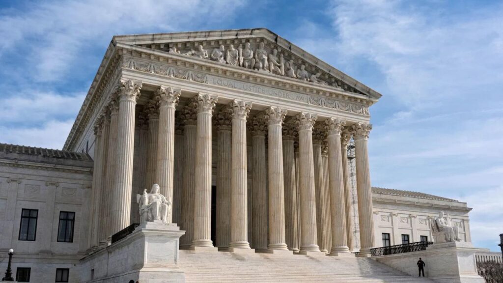 A Victory for the NRA, a Nightmare for Trump: The Supreme Court Ruling No One Saw Coming 1 A Victory for the NRA, a Nightmare for Trump: The Supreme Court Ruling No One Saw Coming
