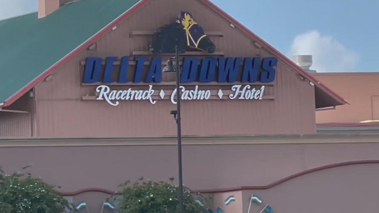 Breaking: ICE Hunts for Proof at Trump Business Location – What’s at Risk?