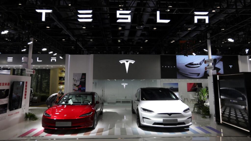 Model S and X Get Major Tesla Overhaul—Here’s What You Get for the Extra $5,000 1 Model S and X Get Major Tesla Overhaul—Here’s What You Get for the Extra $5,000