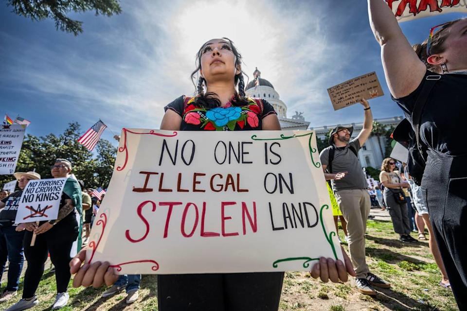 Why “No Kings” Drew Millions—And How an SUV Incident in Culpeper Became a Flashpoint 2 See photos of 'No Kings' protest at California Capitol in Sacramento