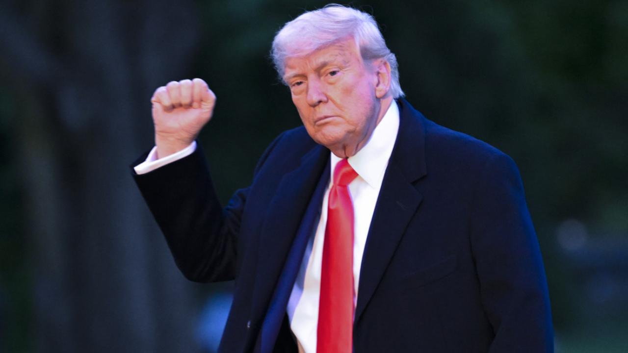 Trump Declares Crypto Bill “Incredible” – Demands “NO DELAYS, NO ADD‑ONS” in High‑Stakes Push