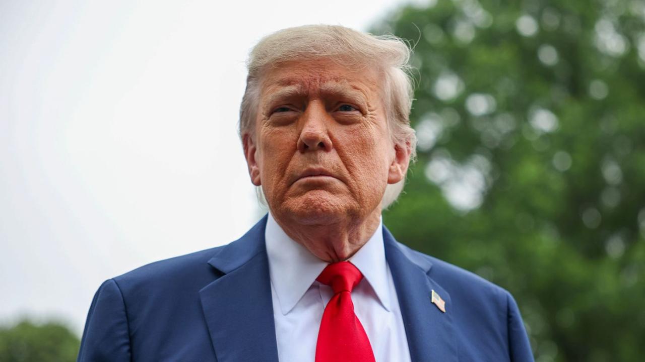Trump Shocks on Juneteenth: Dubs It a ‘Non‑Working Holiday’—Supporters and Critics Speak Out!
