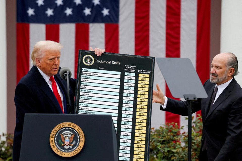 How Trump's Tariff Strategy Could Set a New Monthly Record This June 2 Trump's tariff revenue is on pace for another monthly record in June