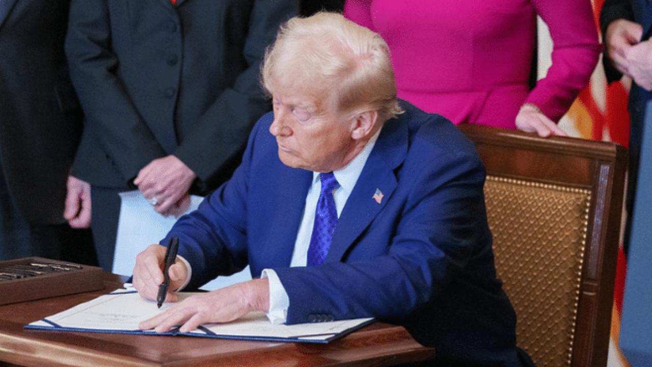 Trump's Economic Legacy in Crisis: U.S. Debt Explodes to Unthinkable $37 Trillion