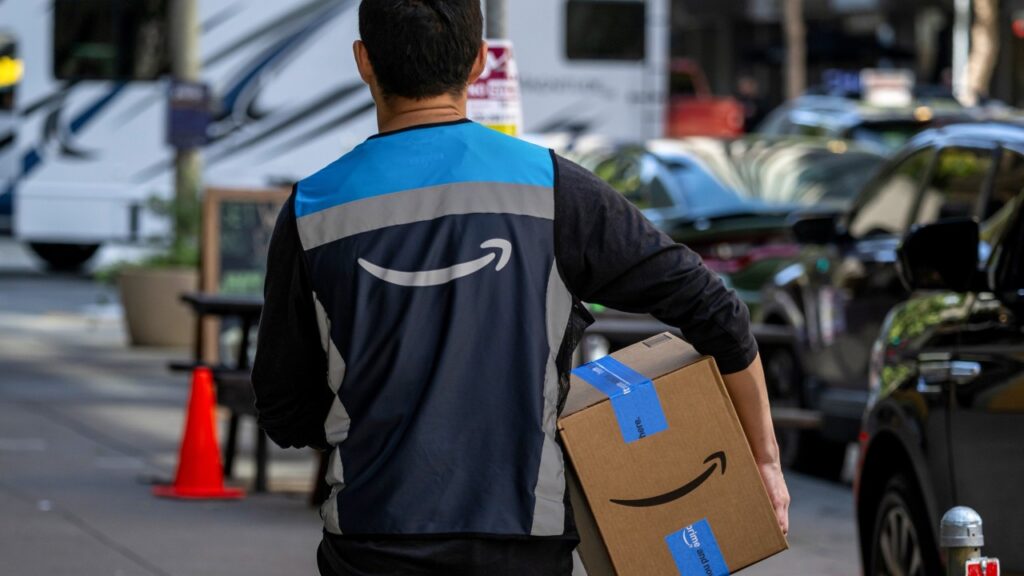 Walmart and Amazon’s Shocking New Payment System Could Crush Big Banks—Are You Ready? 2 Walmart and Amazon exploring new way for shoppers to pay