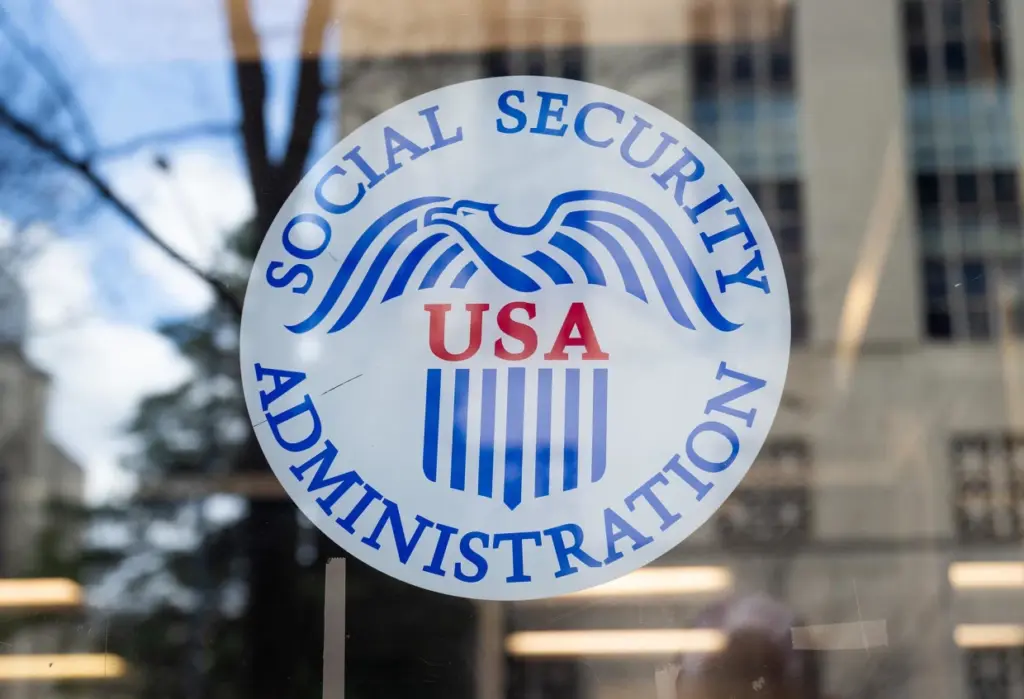 Social Security Sparks Outrage After Praising Trump’s Tax Cuts in Controversial Email 2 Social Security Administration sends misleading email lauding Trump's new tax cuts law