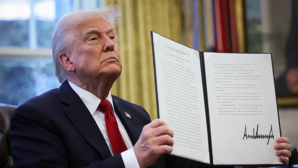 Trump’s 'Take It or Leave It' Tariff Letters: What’s Coming This Monday 2 Trump to Send 'Take It Or Leave It' Tariff Letters To 12 Countries On Monday