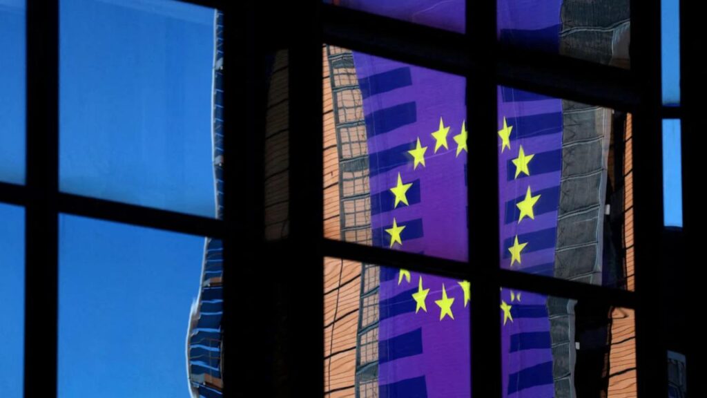 U.S. Races to Strike Last-Minute Trade Deal with E.U. Before Trump’s Ultimatum Hits 1 U.S. Races to Strike Last-Minute Trade Deal with E.U. Before Trump’s Ultimatum Hits